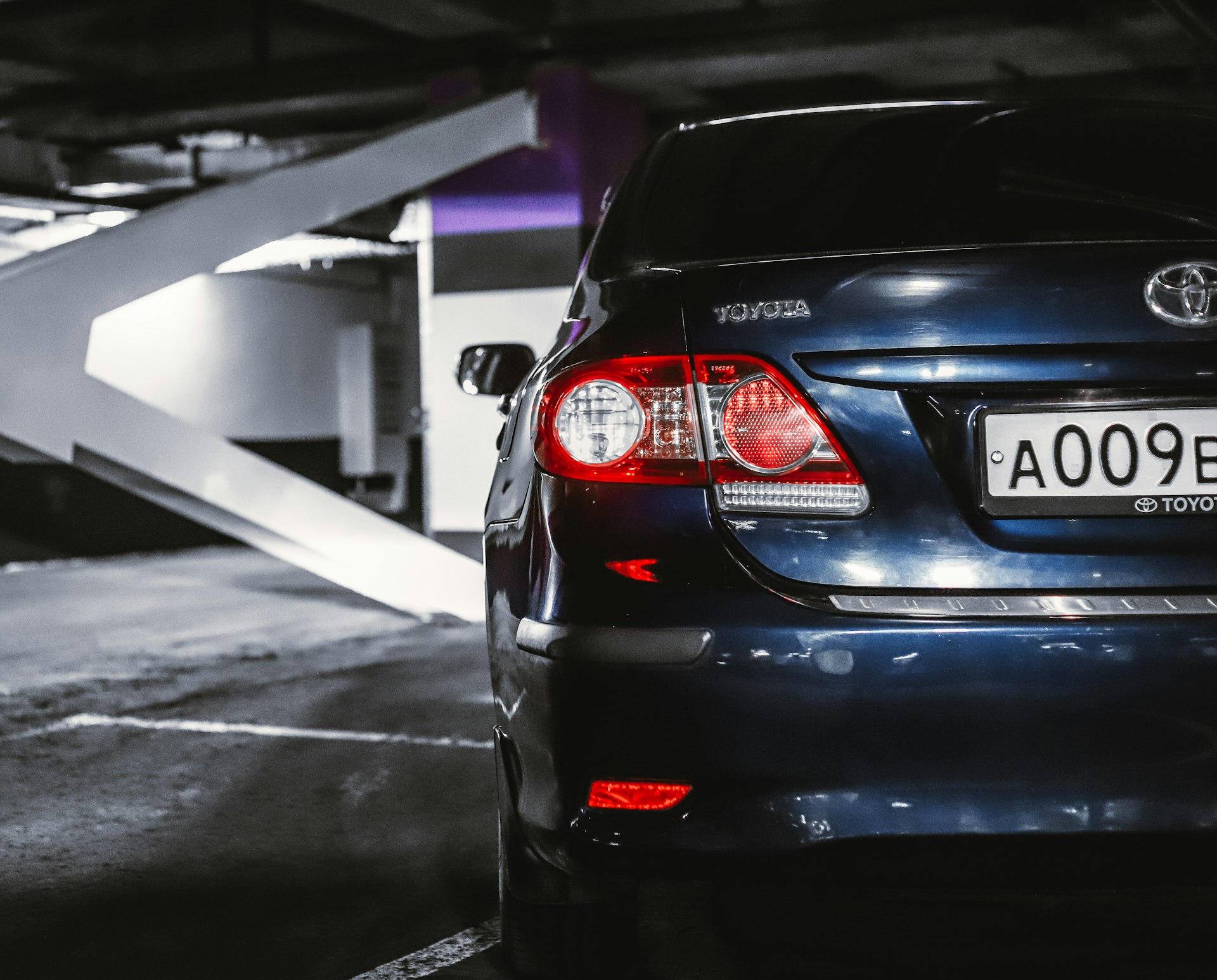 AI-Powered Predictive Maintenance: Transforming Vehicle Reliability and Cost Efficiency