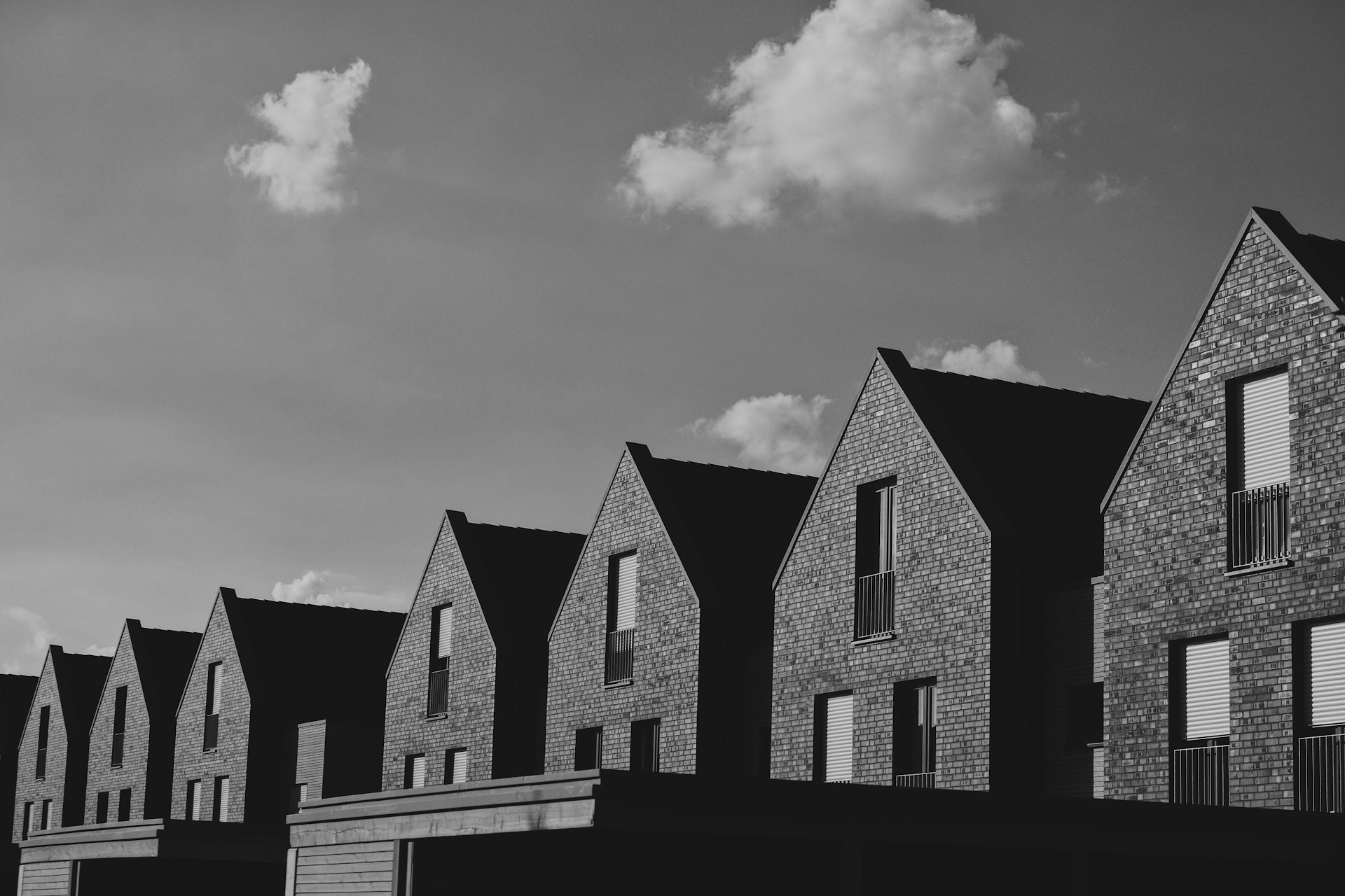 Unlocking Community: The Rise of Cohousing in Real Estate