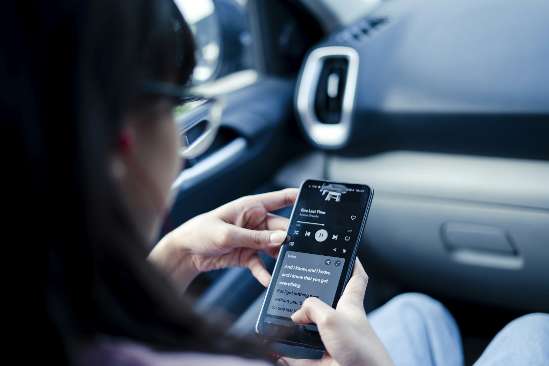 How Ride-Sharing Apps Are Shaping Modern Car Ownership Trends
